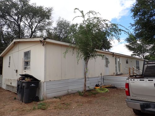 11 Bunton Rd, Belen, NM, 87002-8293 | Card Image