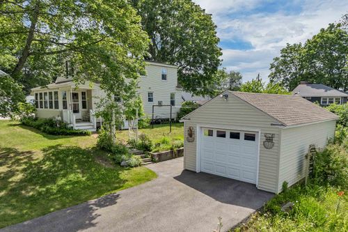 18 Cross St, Allenstown, NH, 03275-1958 | Card Image