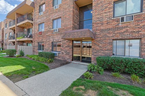 apt-101-3615 Central Rd, Glenview, IL, 60025-3969 | Card Image