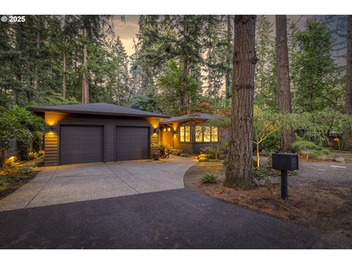 16508 Bonaire Ave, Lake Oswego, OR, 97035-4160 | Card Image