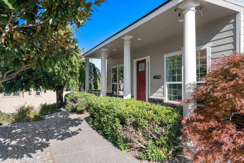 4820 Starburst Ct, West Richland, WA, 99353-6047 | Card Image