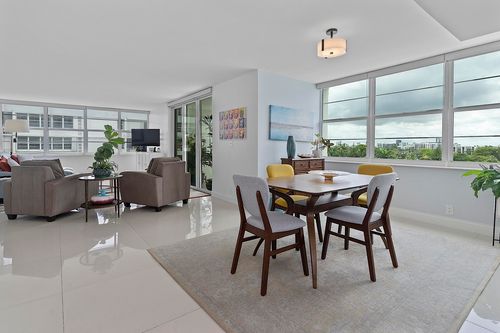 612-1170 N Federal Hwy, Fort Lauderdale, FL, 33304-1441 | Card Image