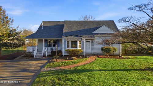 20 Fairfield Road, East Brunswick, NJ, 08816 | Card Image