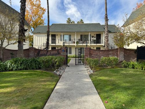 18-5085 N Wishon Ave, Fresno, CA, 93704-2432 | Card Image