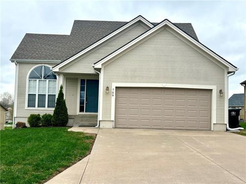 709 Rockwell Ave, Independence, MO, 64056-3128 | Card Image