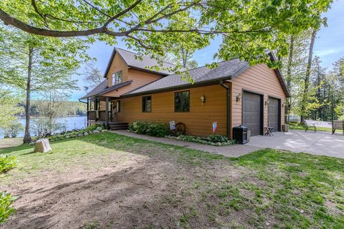 W1465 Lon Basco Ln, Gleason, WI, 54435-9690 | Card Image