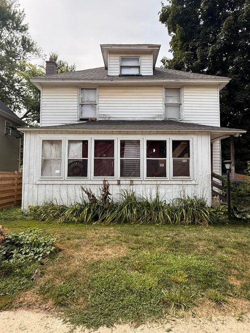 1208 Hays Park Ave, Kalamazoo, MI, 49001-3918 | Card Image