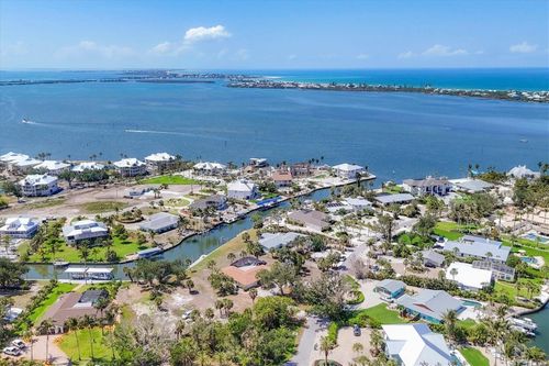 500 Green Dolphin Dr S, Cape Haze, FL, 33946-2231 | Card Image