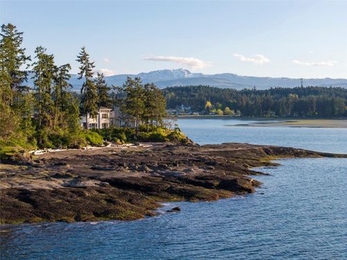 1341 Madrona Dr, Nanoose Bay, BC, V9P9C9 | Card Image