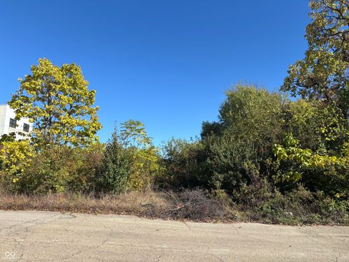 2069 + Yandes St, Indianapolis, IN, 46202-1938 | Card Image