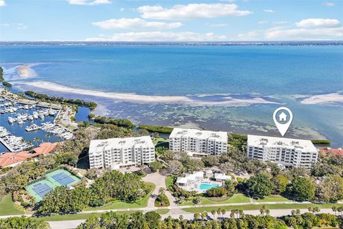 apt-111-2410 Harbourside Dr, LONGBOAT KEY, FL, 34228-4175 | Card Image