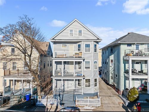 61 Stanwood St, Providence, RI, 02907-1626 | Card Image