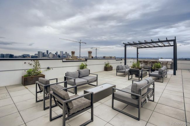 UNIT-405 - 2729 W 28 Th Ave, Condo with 1 bedrooms, 1 bathrooms and 1 parking in Denver CO | Image 9