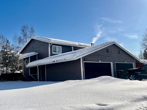 12043 Buttermilk Way, Eagle River, AK, 99577-7707 | Card Image