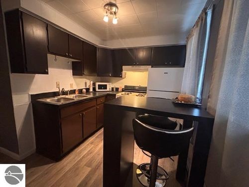 7963 E State Street, Central Lake, MI, 49622 | Card Image