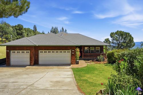 17860 Deer Hill Road, Hidden Valley Lake, CA, 95467 | Card Image