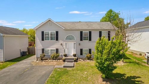 316 Universe Dr, MARTINSBURG, WV, 25404-3491 | Card Image