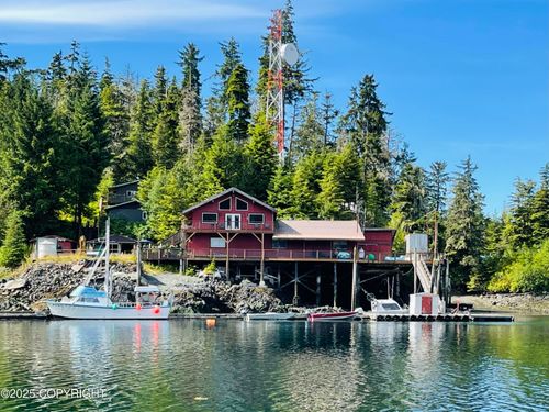 L2 Wooden Wheel Cove Trading Post, Port Protection, AK, 99927 | Card Image