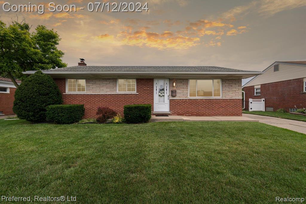 Bison St, Westland, MI 48185