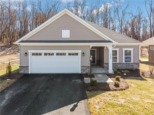 208 Walton Cir, Aliquippa, PA, 15001-2936 | Card Image