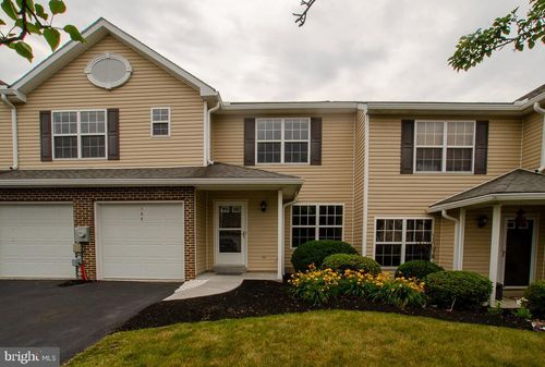 107 Peregrine Ln, Hummelstown, PA, 17036-8845 | Card Image