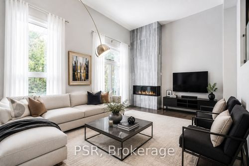 22-50 Verne Cres, Toronto, ON, M1B2X1 | Card Image