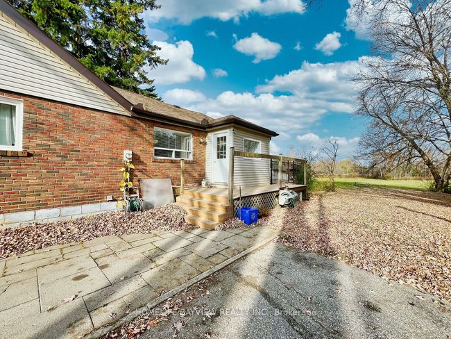 70 Douglas Rd, House other with 2 bedrooms, 2 bathrooms and 8 parking in Richmond Hill ON | Image 7