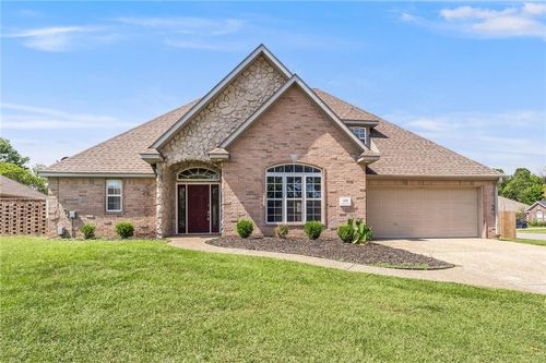 600 Cornell St, Bentonville, AR, 72712-7413 | Card Image