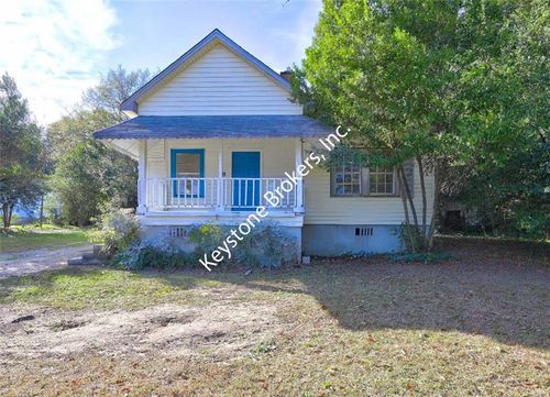 760 Magnolia Dr, Macon, GA, 31217-4140 | Card Image