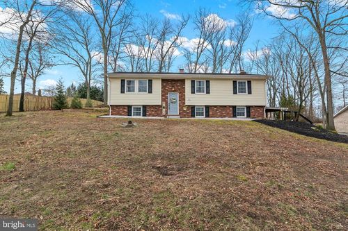 315 Obrecht Rd, MILLERSVILLE, MD, 21108-1204 | Card Image