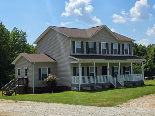 550 Baker Mill Rd, Cleveland, NC, 27013-9425 | Card Image