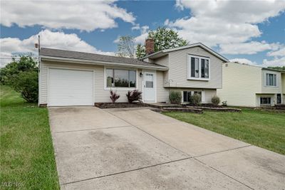 6662 Deer Court, House other with 3 bedrooms, 1 bathrooms and null parking in Bedford Heights OH | Image 2