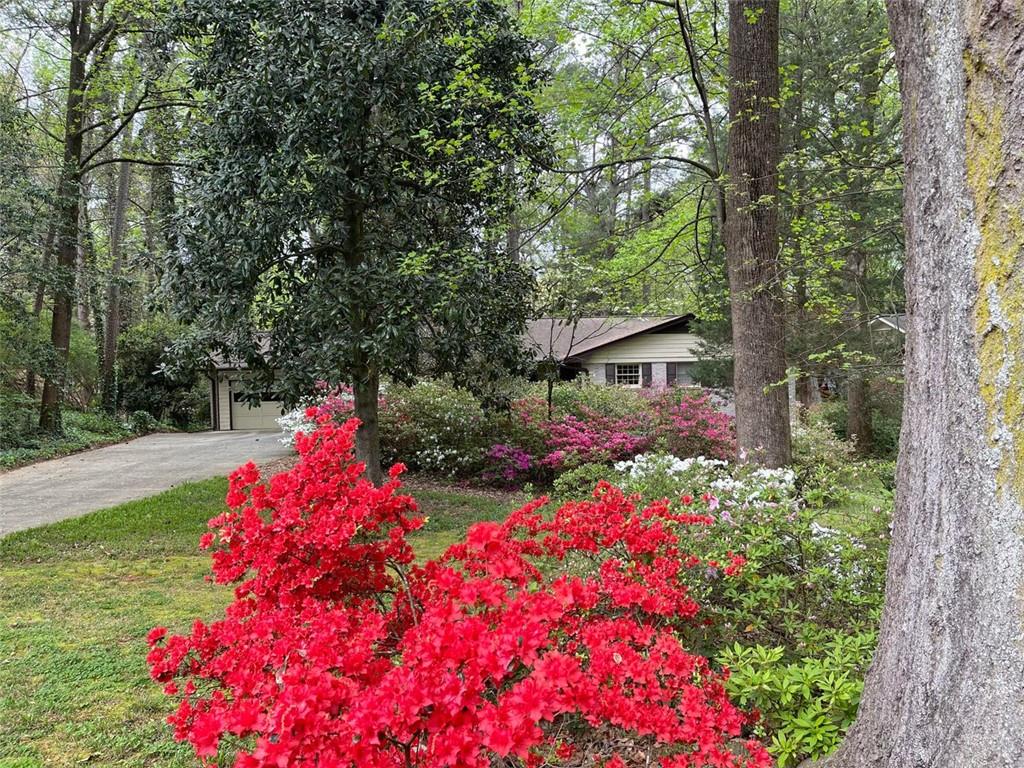 Cravey Dr, Atlanta, GA 30345