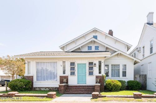 1101 Arendell St, Morehead City, NC, 28557-4129 | Card Image