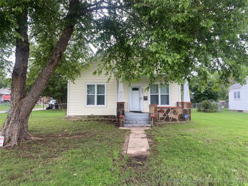 301 E Elm Ave, Eufaula, OK, 74432-1819 | Card Image