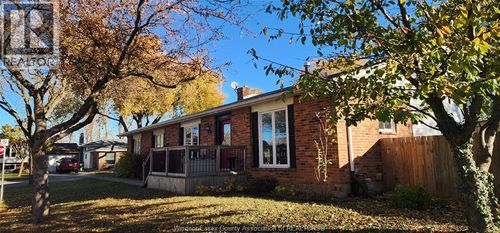 10035 Aspen Lane, Windsor, ON, N8R2B7 | Card Image