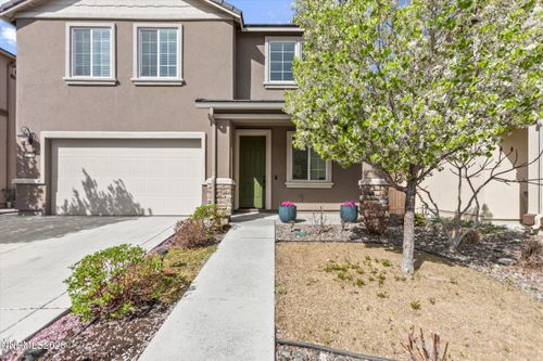 9733 Quartette Dr, Reno, NV, 89521-3217 | Card Image