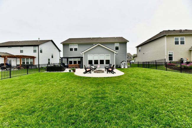 Back yard | Image 71