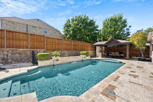 227 Justin Rd, Murphy, TX, 75094-4702 | Card Image