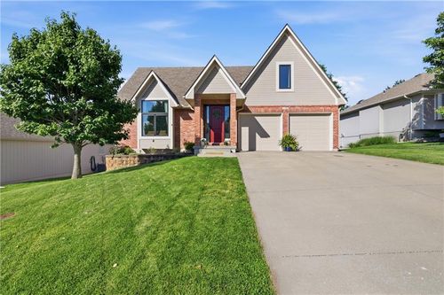 1130 N Glenview Ave, Independence, MO, 64056-4428 | Card Image