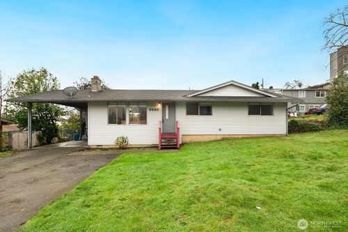 7537 44th Ave S, Seattle, WA, 98118-3903 | Card Image