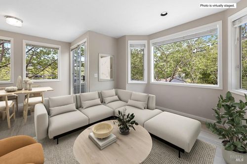 1 Gable Court, San Rafael, CA, 94903 | Card Image