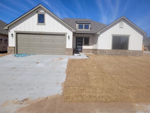 10413 E 132nd St S, Bixby, OK, 74008-4789 | Card Image