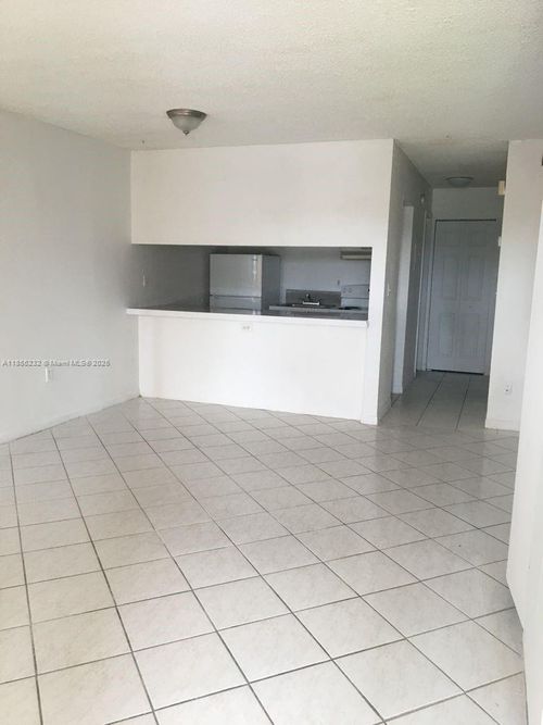 apt-218-251 Nw 177th St, Miami Gardens, FL, 33169-4957 | Card Image