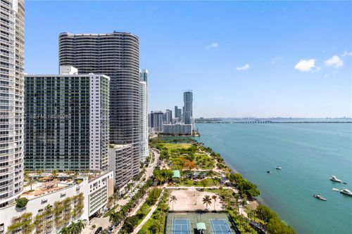 a2837-1717 N Bayshore Dr, Miami, FL, 33132-1103 | Card Image