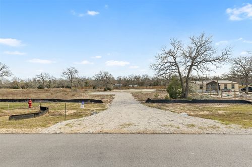 328 La Selva Dr, Elgin, TX, 78621 | Card Image