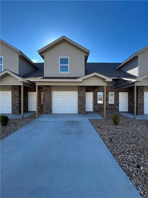 2808 W Mockingbird Lane, Rogers, AR, 72756 | Card Image