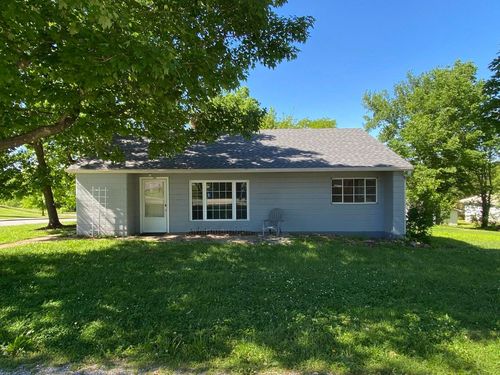 101 Hickory St, Houston, MO, 65483-1234 | Card Image