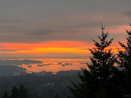 4050 St Pauls Ave, North Vancouver, BC, V7N1T5 | Card Image