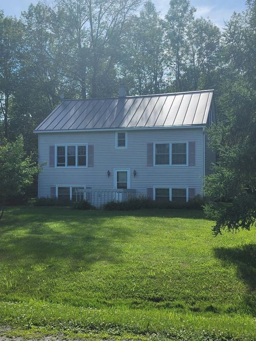 42 Abnaki Rd, North Hero, VT, 05474-9797 | Card Image